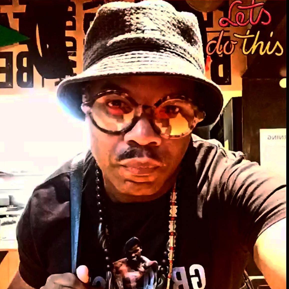 @darujones rockin the new Awondi check him on tour with @tonytonitoneofficial 

Awondi frames are meticulously crafted and intricately detailed. Meaning “Round” in Kréyol – the Awondi frames exhibit a unique and discernible style.

#eyewear #frames #sunglasses #glasses #bold #independent #design #music #sight
#color #atlanta #newyork #detroit #kaialceeyewear #limitededition #luxuryeyewear #lifeisgoodafterasession
#whatsyourkaiwear